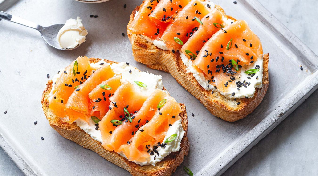 creamed-salmon-on-toast-recipe