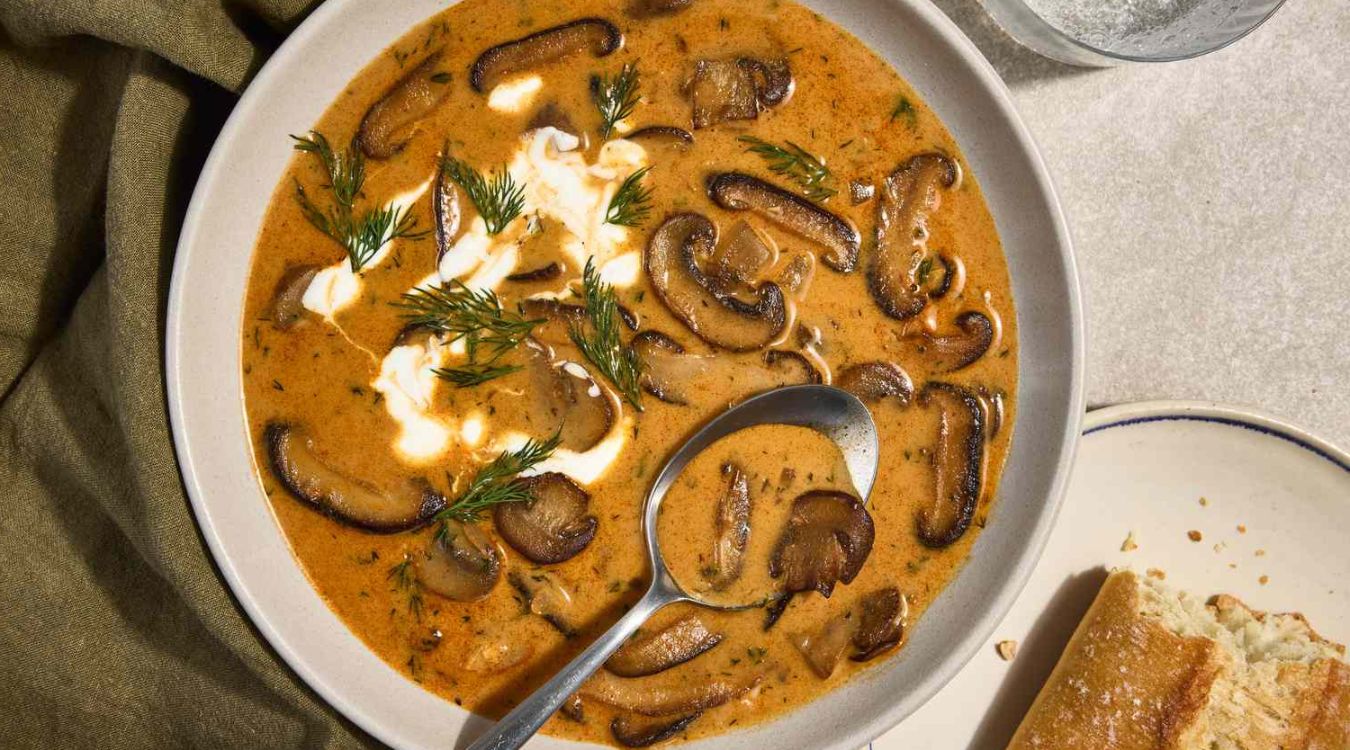 hungarian-mushroom-soup-recipe
