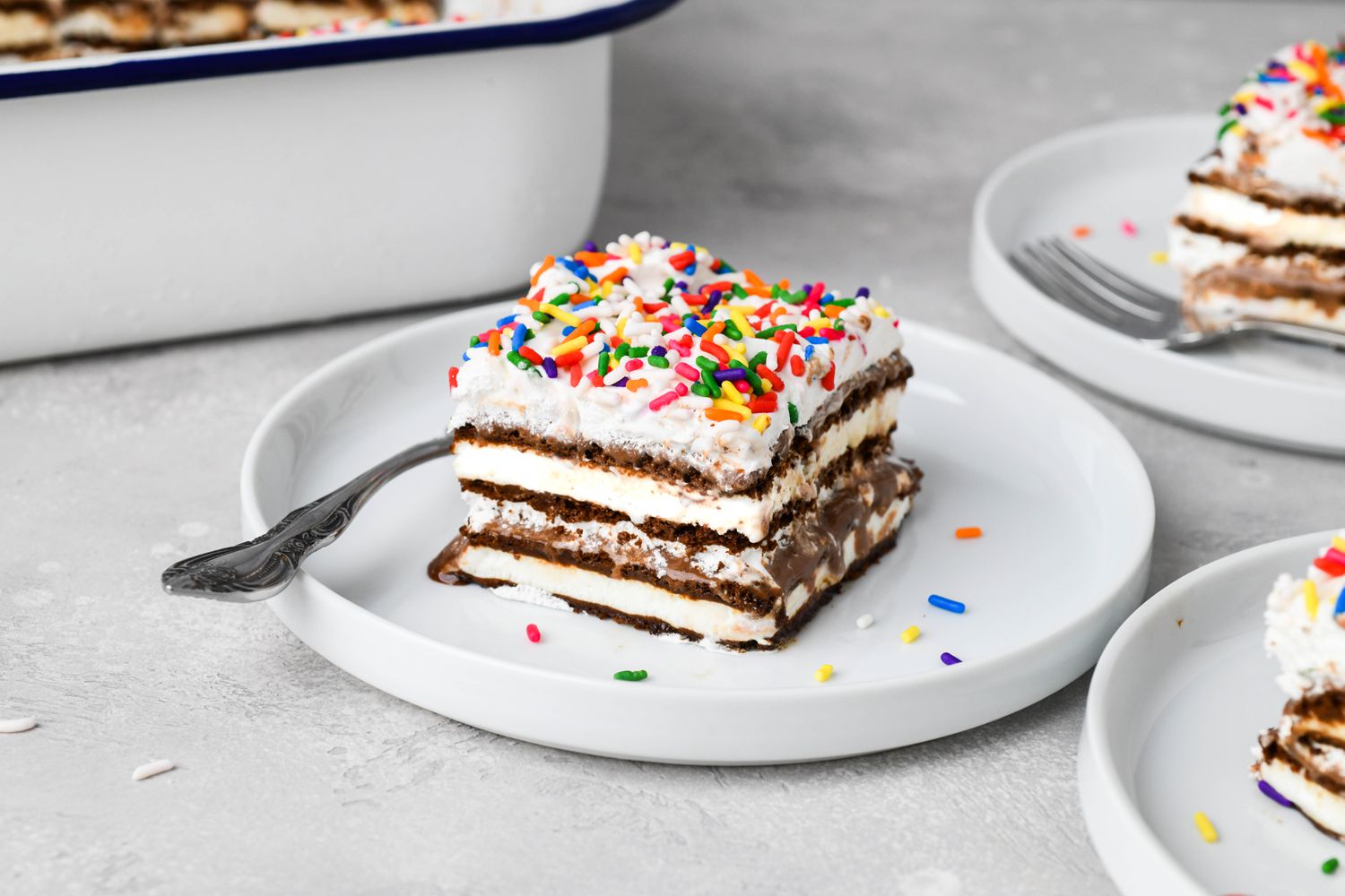 ice-cream-sandwich-cake-recipe