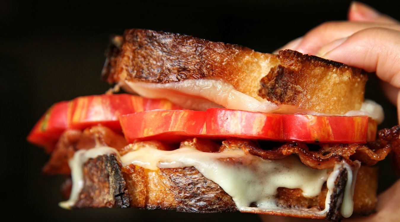 tomato-bacon-grilled-cheese-recipe